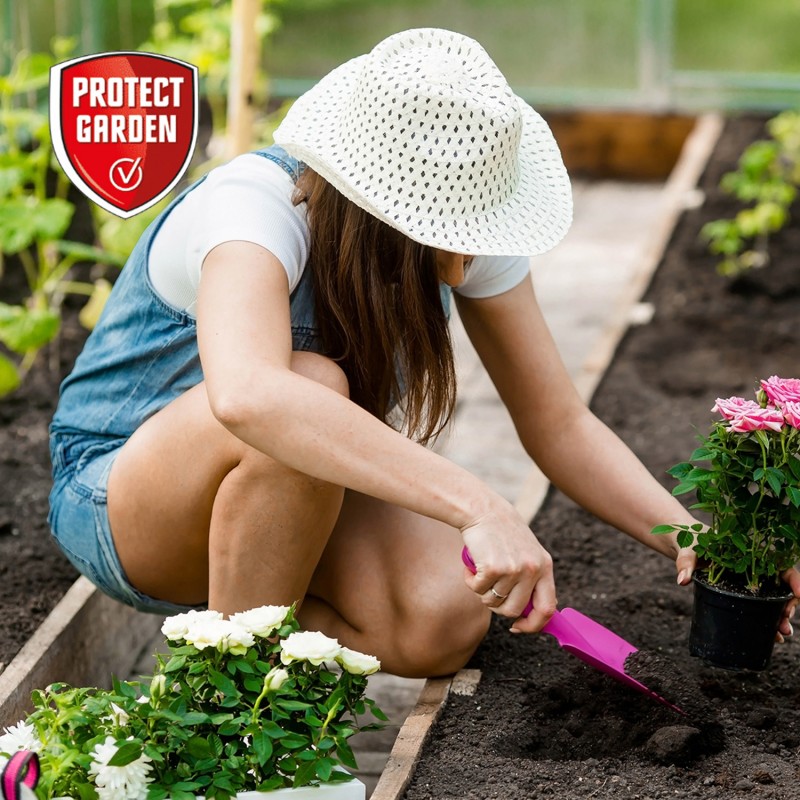 Přípravek proti chorobám rostlin Protect Garden NATURA Kopřiva 2v1 ve formě koncentrovaného roztoku, 1 litr