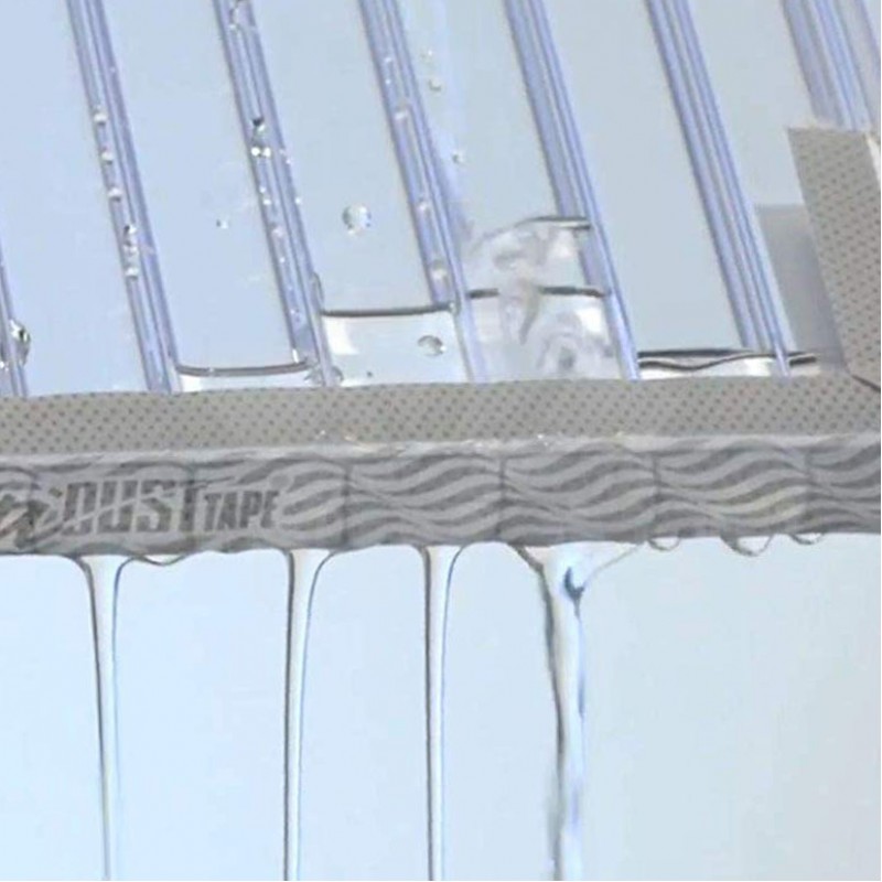Antidust ventilační páska 33m na polykarbonát - otevřená